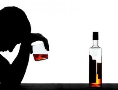 «Στο Άγιο Όρος έκοψα το ποτό και το τσιγάρο- Πήγαινα προς τον αλκοολισμό»